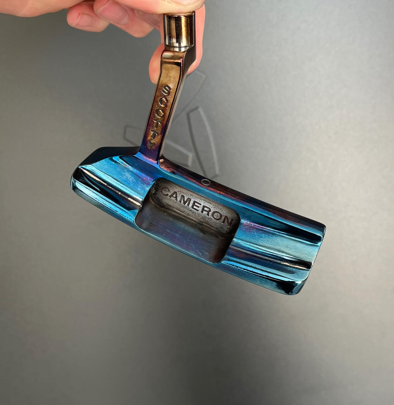 2006 Circa 62 No. 3 • Glossy blue, transition hosel